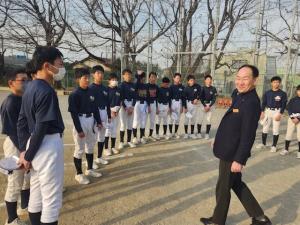 市長と中学生