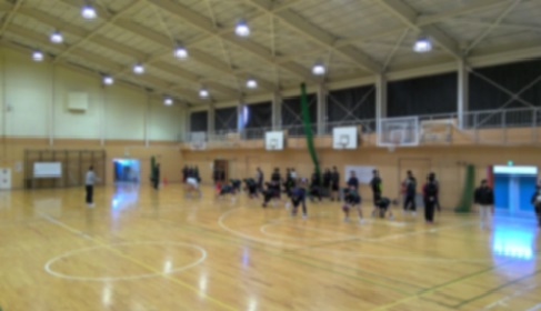 トレーニングをする生徒