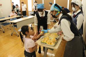 にっこにこ食堂の様子