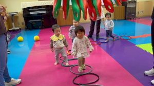 ひなおやクラブ活動写真7 体操教室 ケンケン