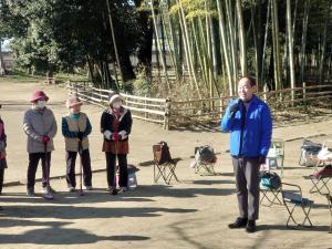 開催にあたり挨拶をする市長