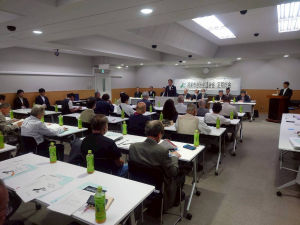 総会の様子