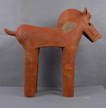 動物埴輪裸馬２の修復後の画像